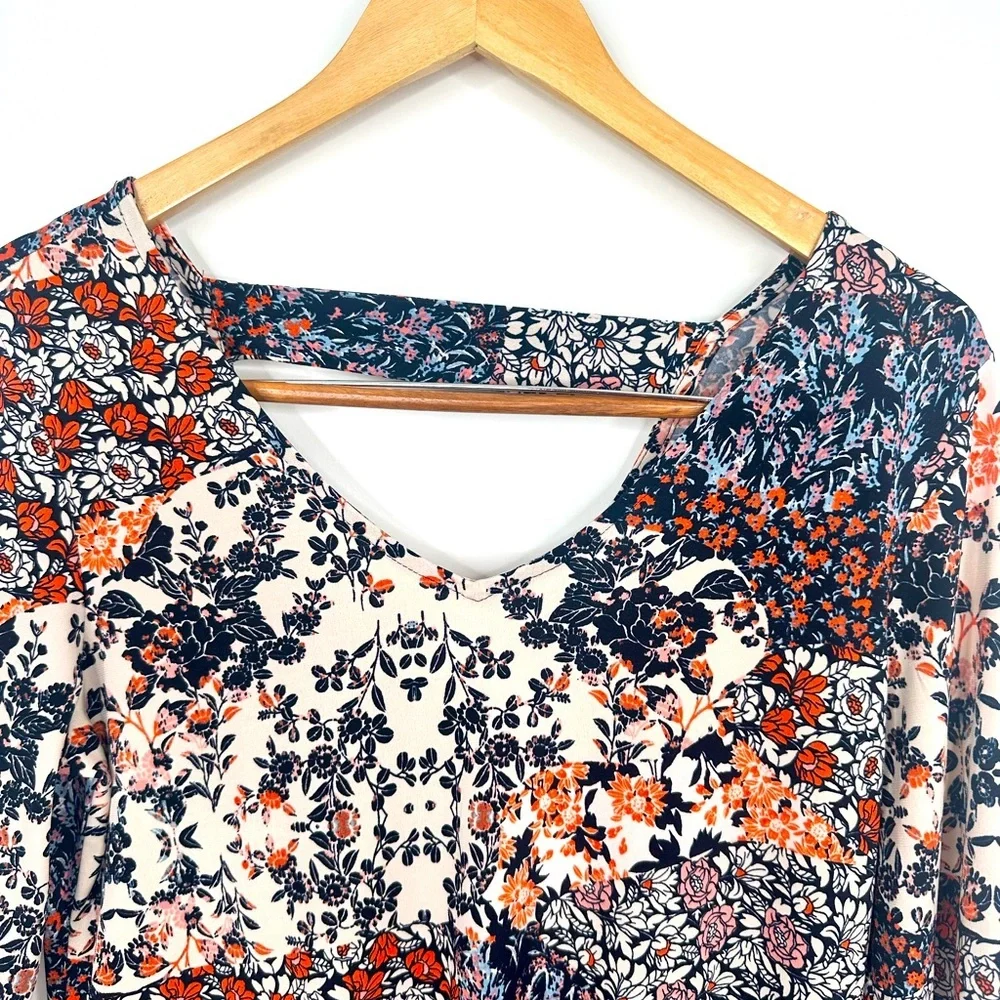EST. 1962 Multi Color‎ Floral Print Dress, Size 6 - Picture 2 of 9